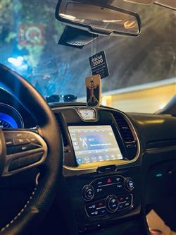 کرایسلەر 300